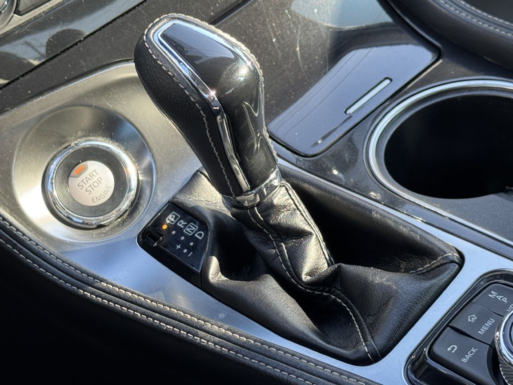 2020 Nissan Maxima Image 27