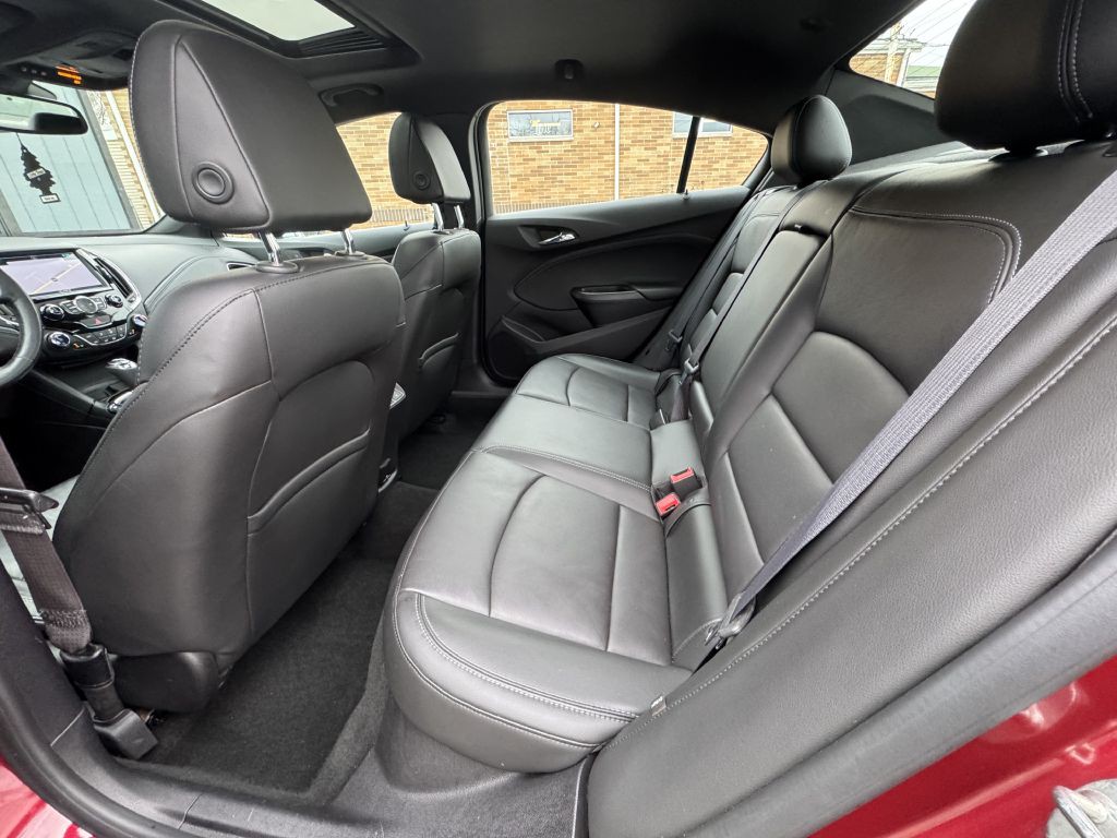 2017 Chevrolet Cruze Image 19