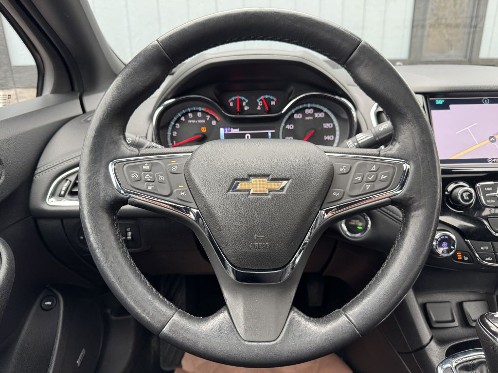 2017 Chevrolet Cruze Image 24