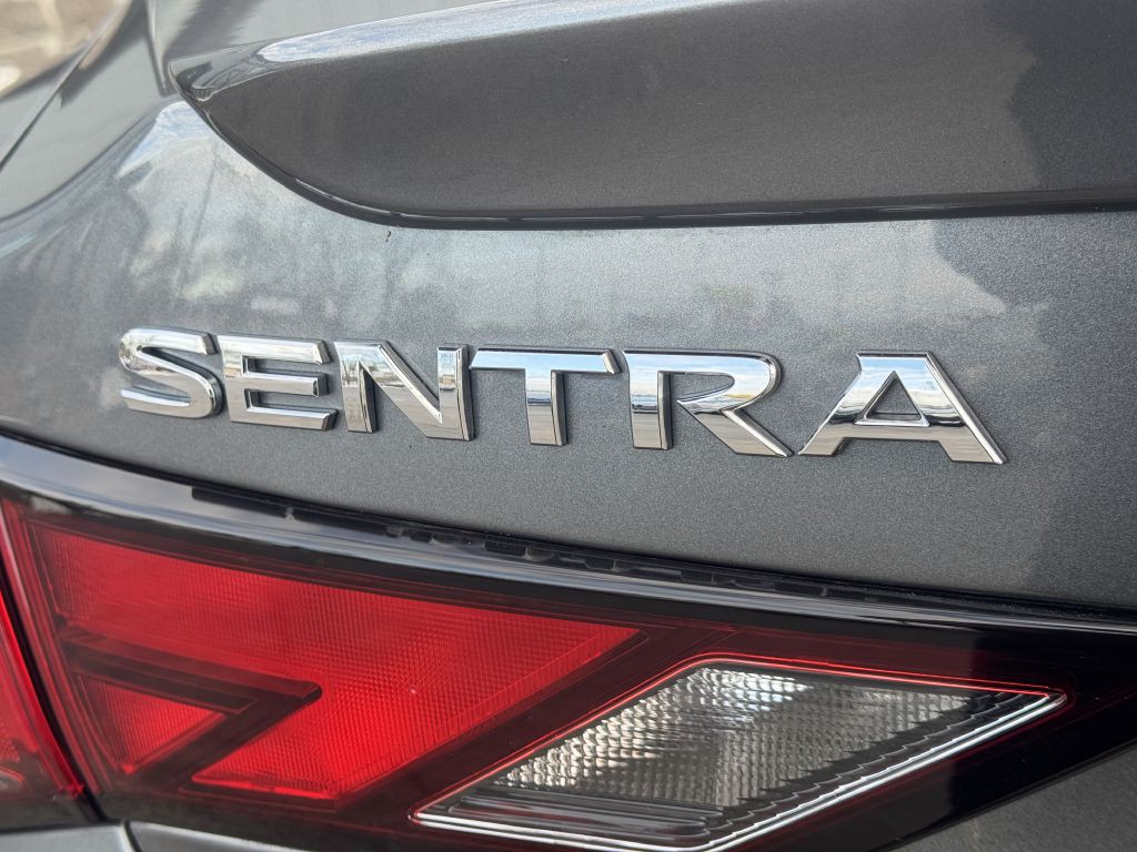 2022 Nissan Sentra Image 13