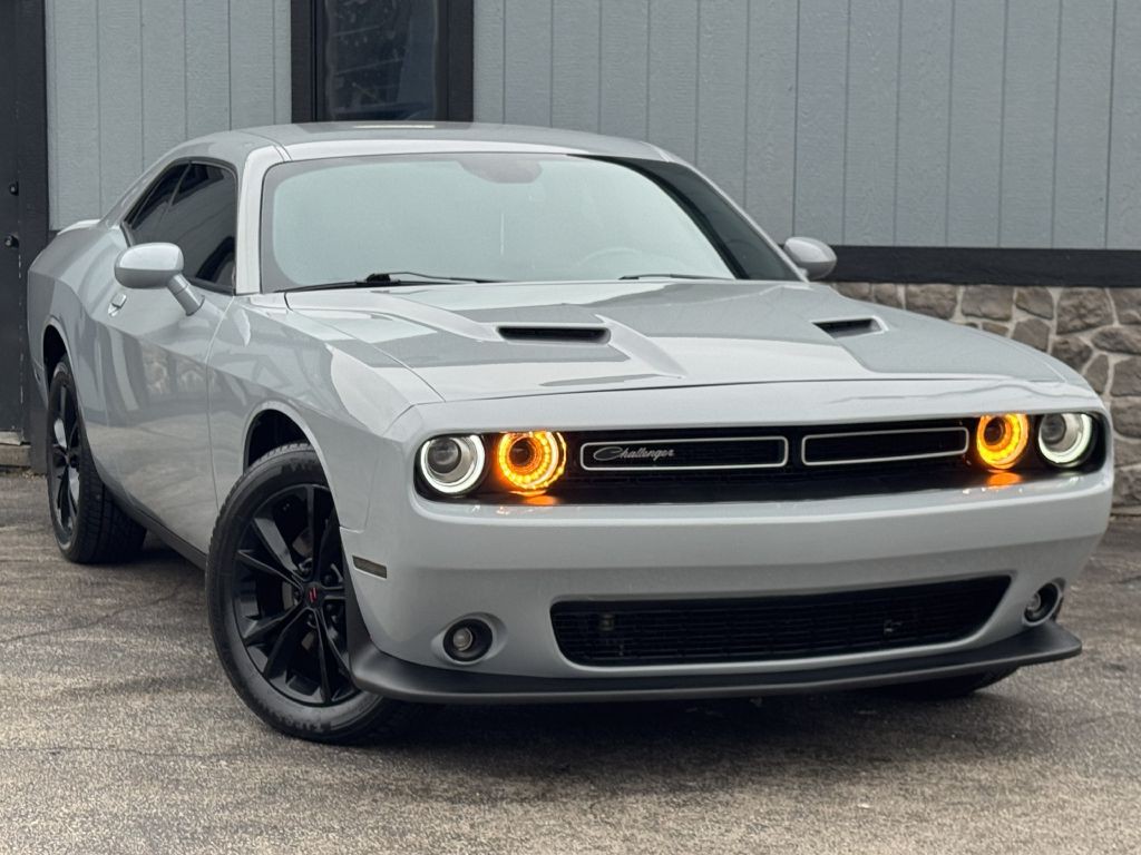 2021 Dodge Challenger Image 4