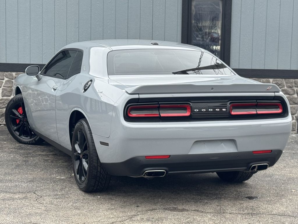 2021 Dodge Challenger Image 7