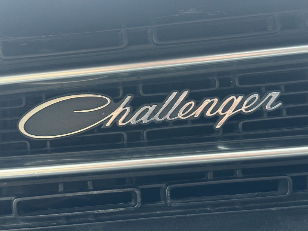2021 Dodge Challenger Image 14