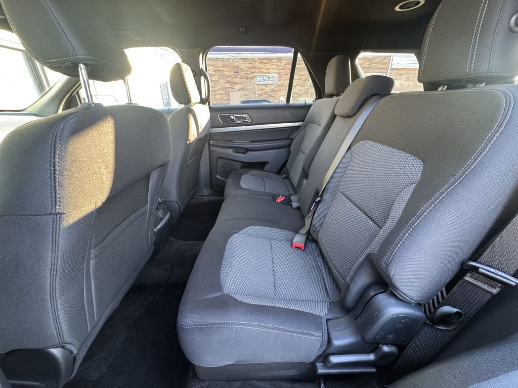 2018 Ford Explorer Image 18