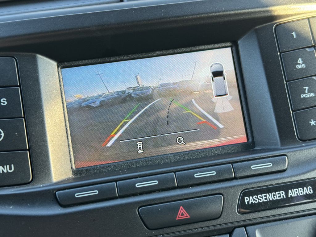 2018 Ford Explorer Image 28