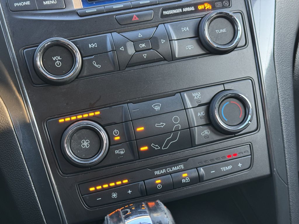 2018 Ford Explorer Image 29