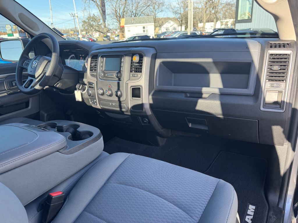 2019 RAM 1500 Image 16