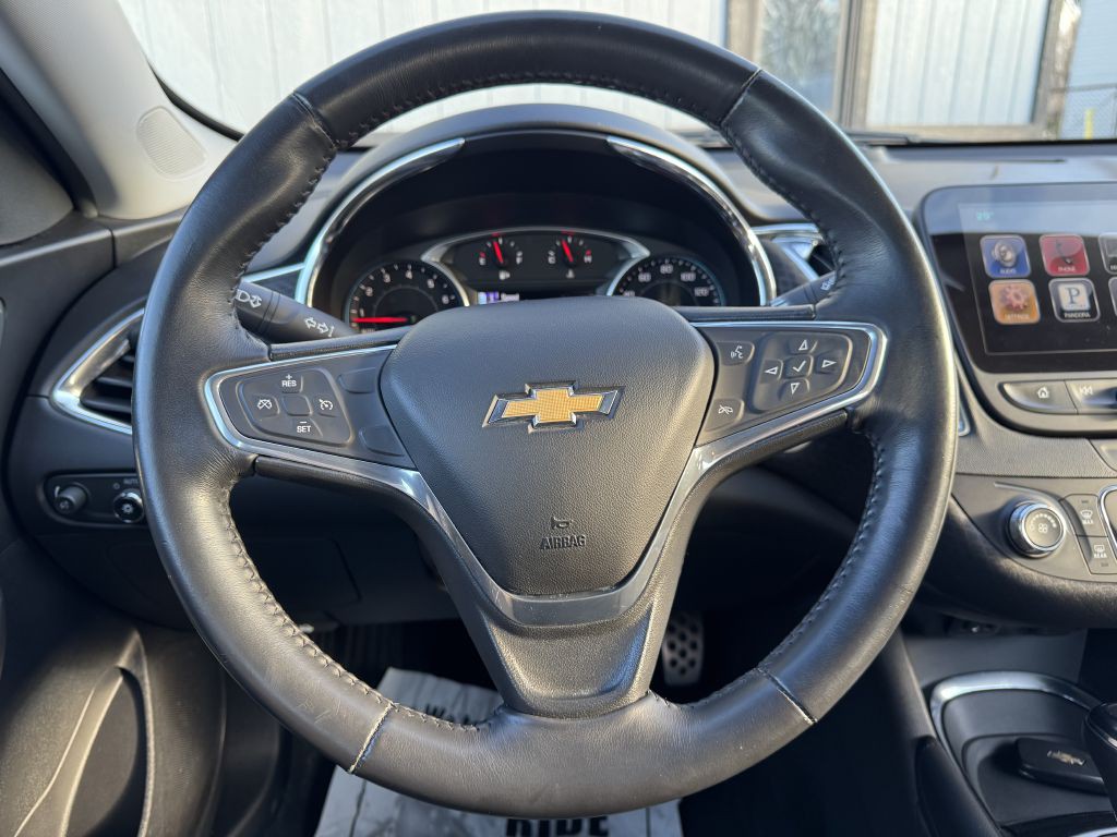2016 Chevrolet Malibu Image 20