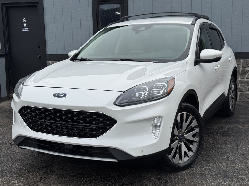2020 Ford Escape Image 3