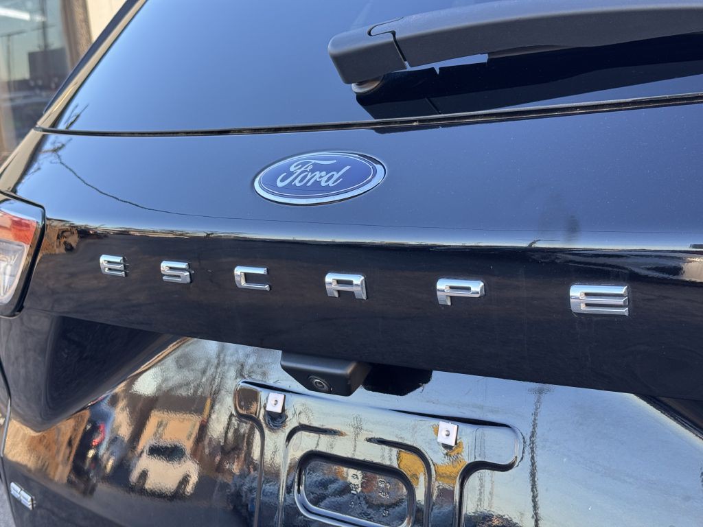 2022 Ford Escape Image 13