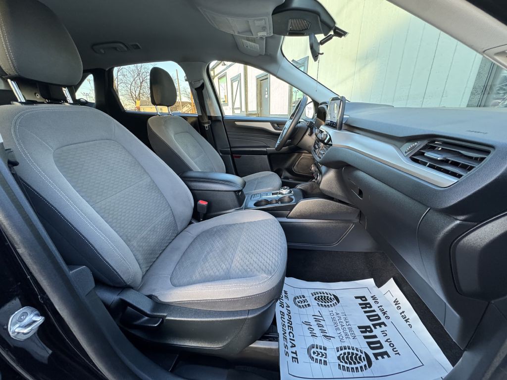 2022 Ford Escape Image 21