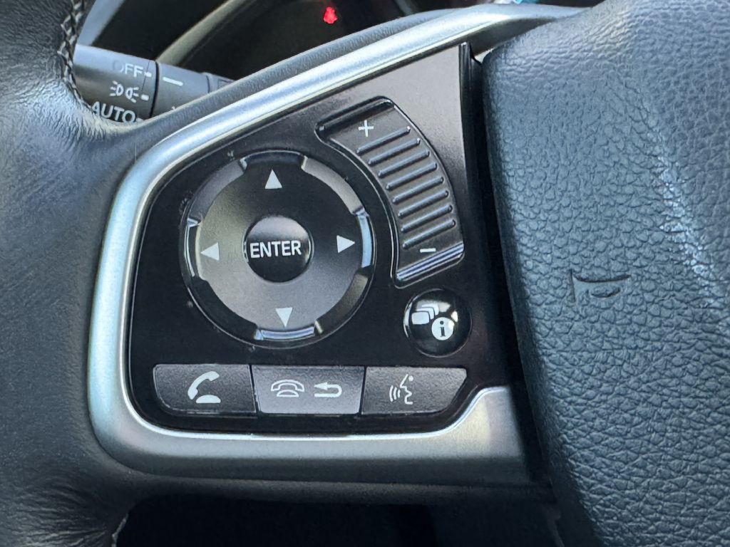 2017 Honda Civic Image 22