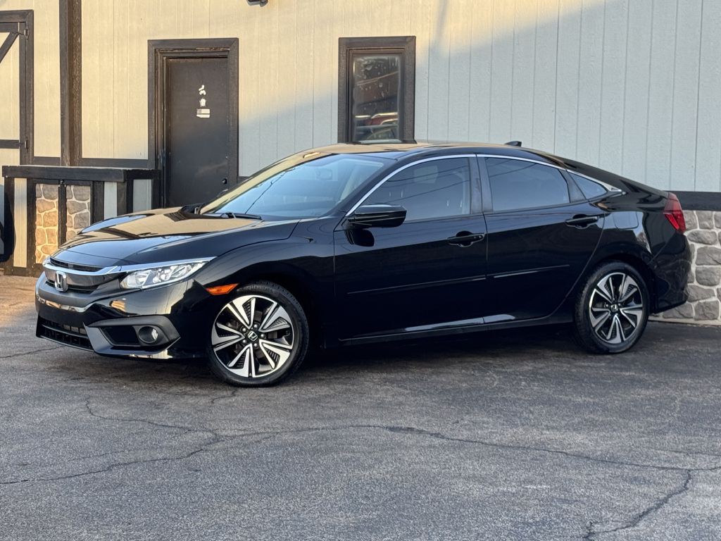 2017 Honda Civic Image 5