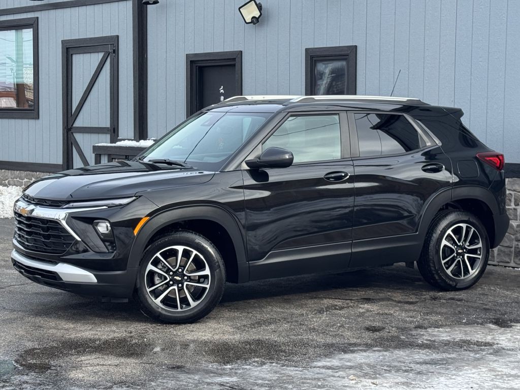 2024 Chevrolet Trailblazer Image 2