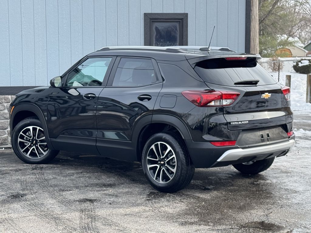 2024 Chevrolet Trailblazer Image 8
