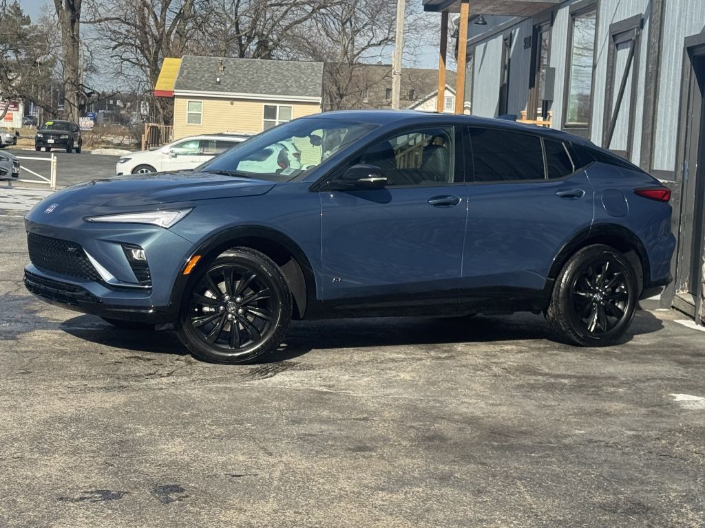 2025 Buick Envista Image 2