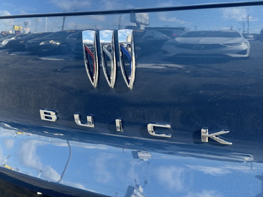 2025 Buick Envista Image 13