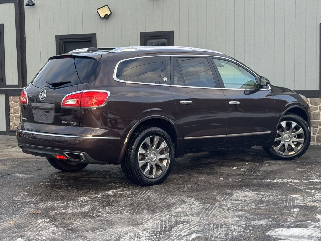 2017 Buick Enclave Image 11