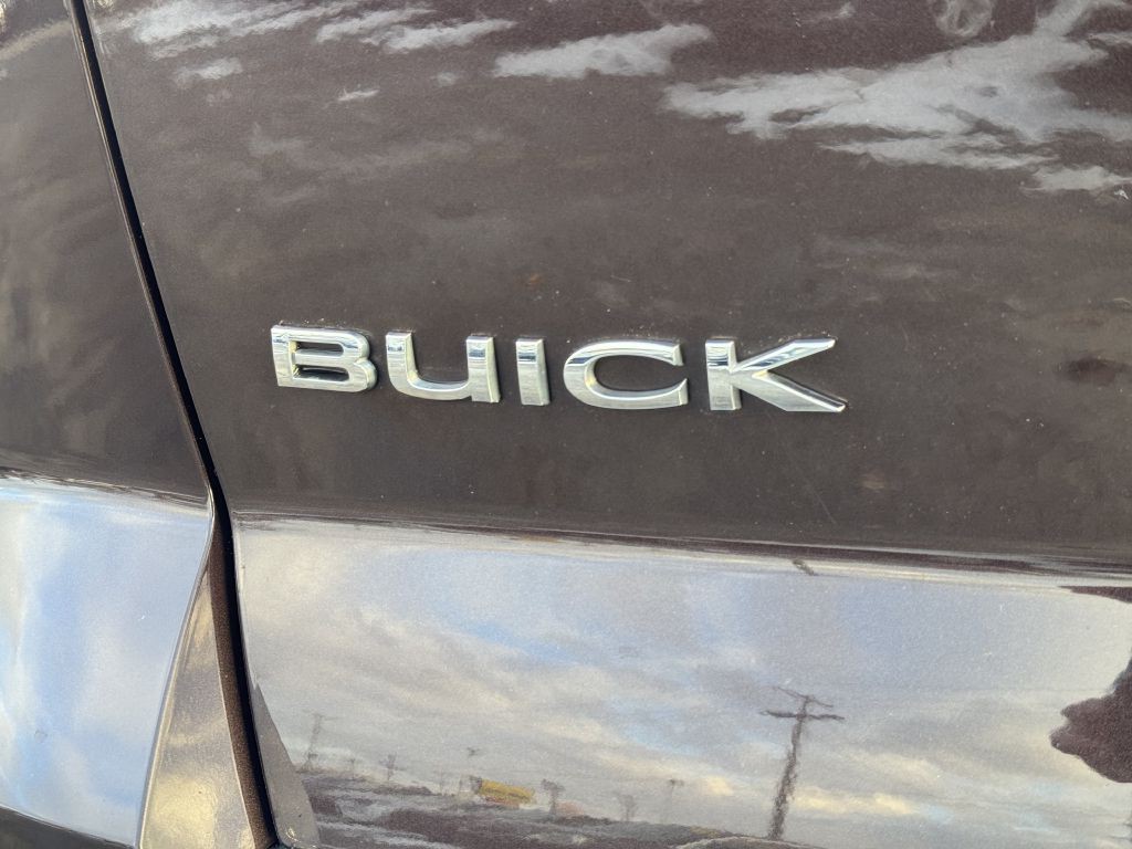 2017 Buick Enclave Image 13