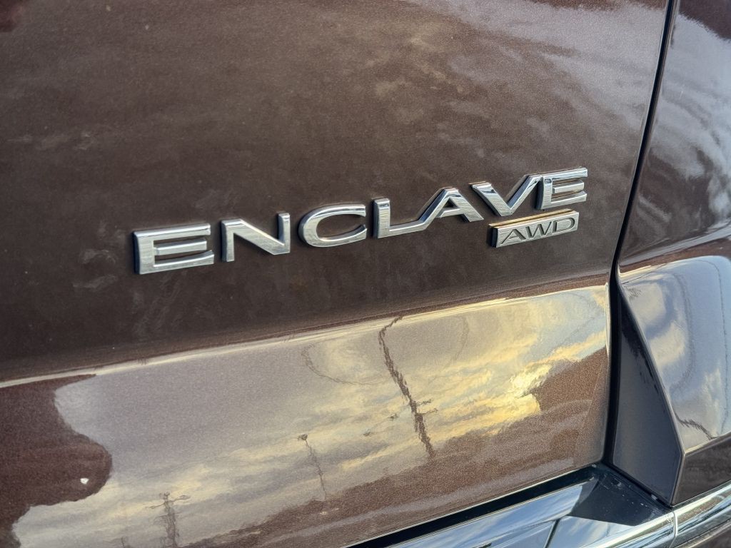 2017 Buick Enclave Image 14