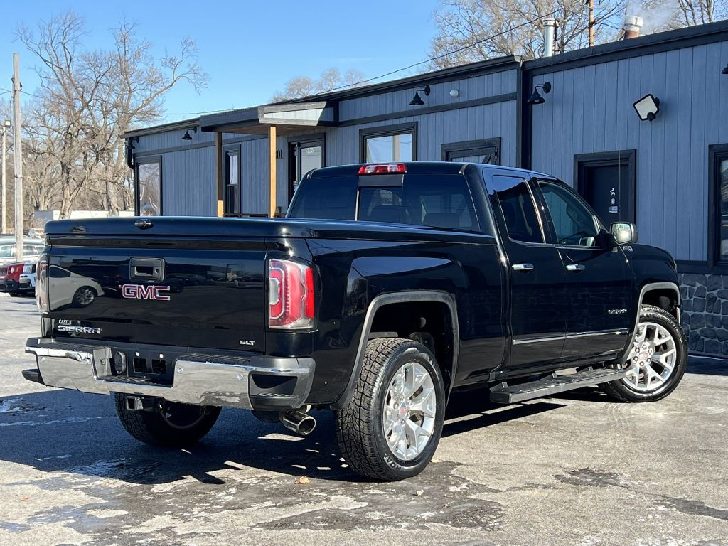 2018 GMC Sierra Image 12