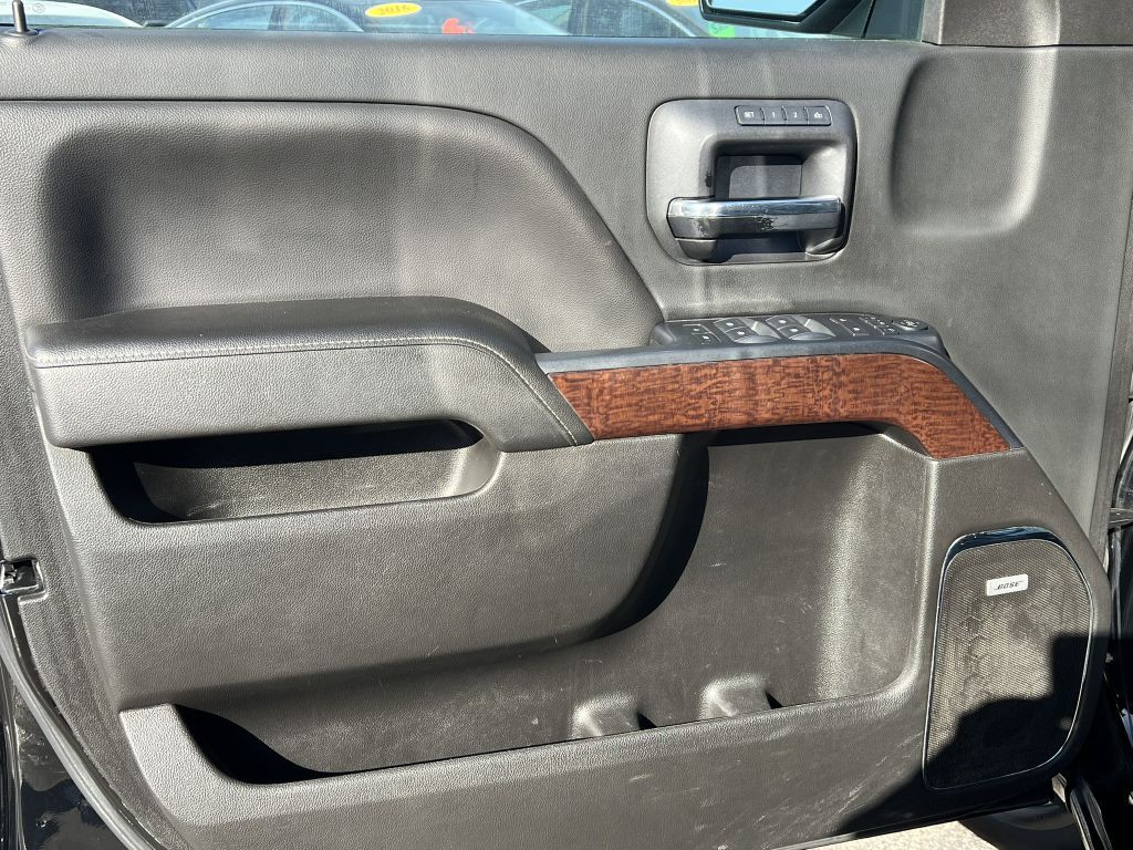 2018 GMC Sierra Image 16