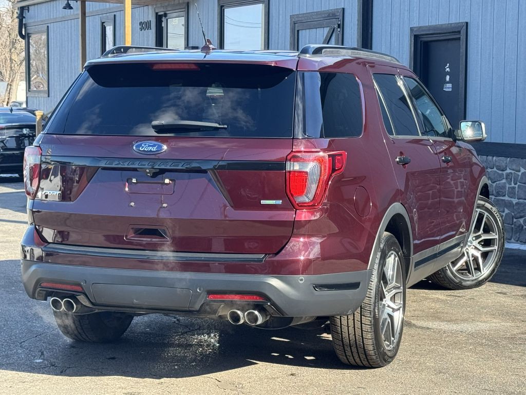 2018 Ford Explorer Image 10