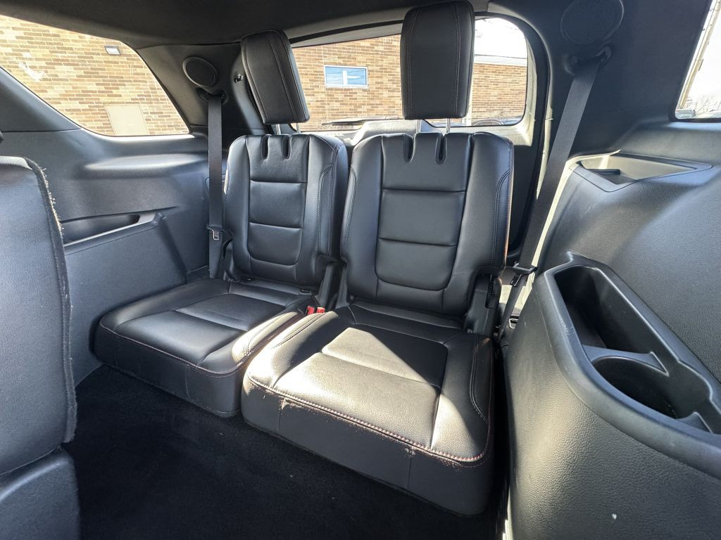2018 Ford Explorer Image 18