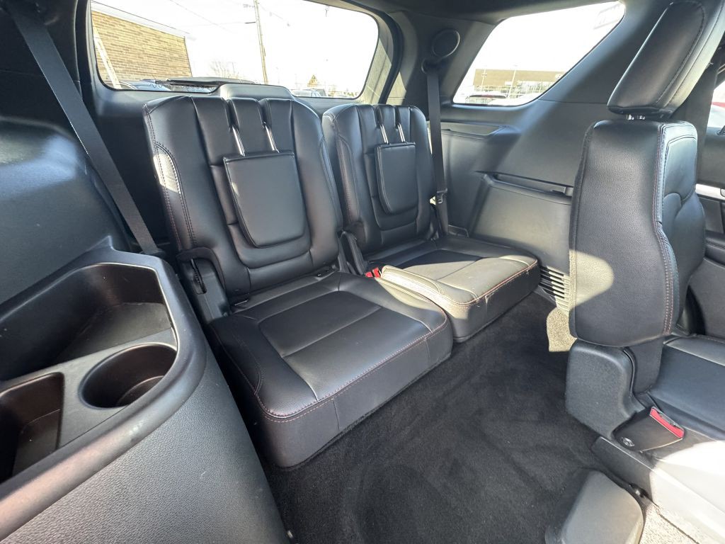 2018 Ford Explorer Image 25