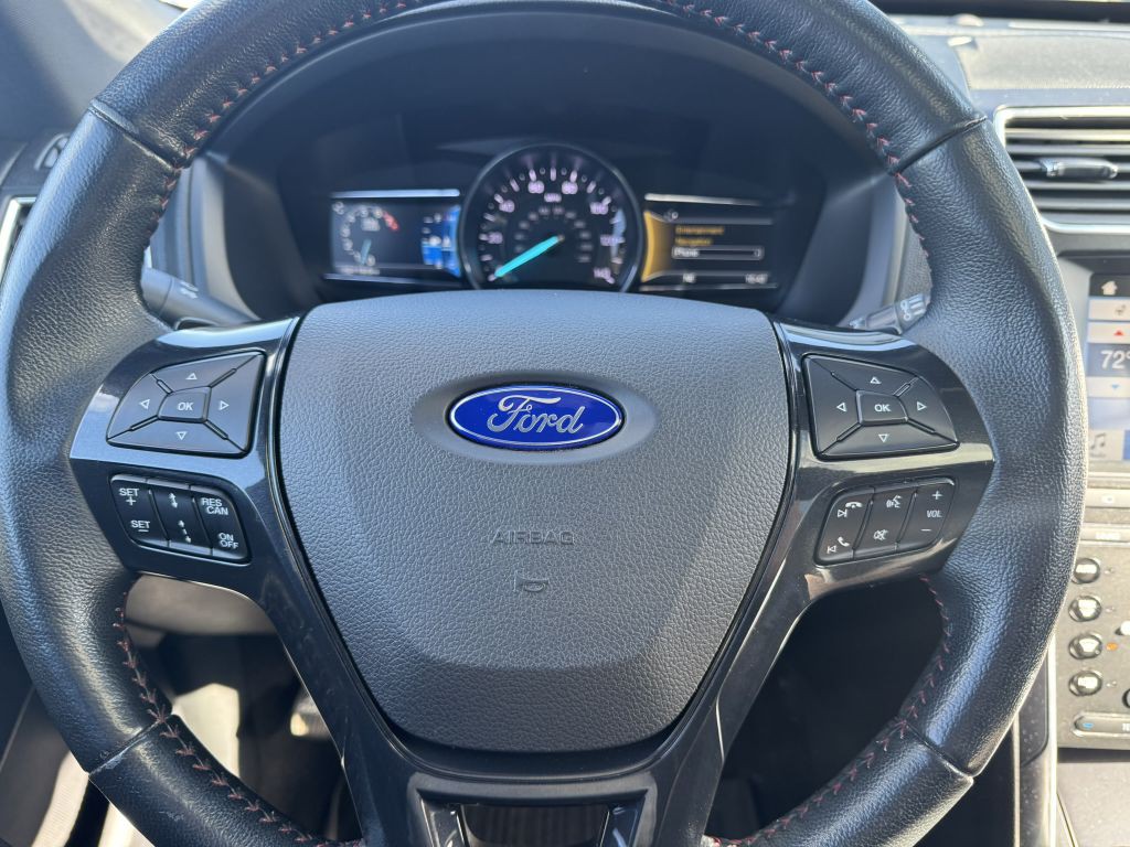 2018 Ford Explorer Image 30
