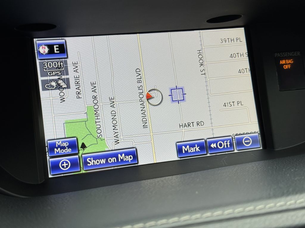 2014 Lexus ES Image 25