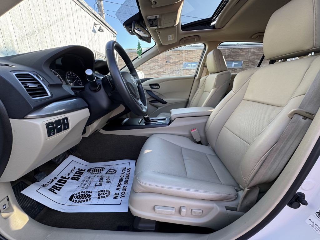 2017 Acura RDX Image 16