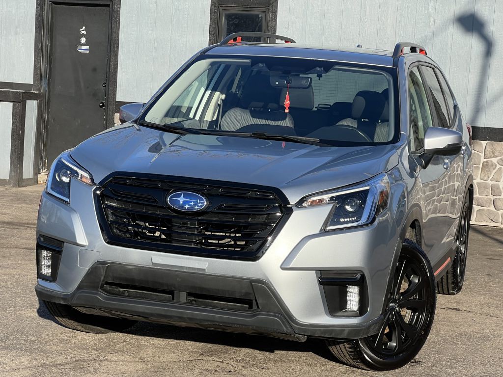 2022 Subaru Forester Image 1