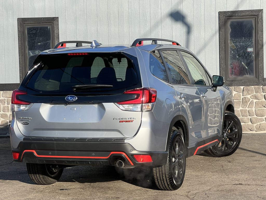 2022 Subaru Forester Image 8