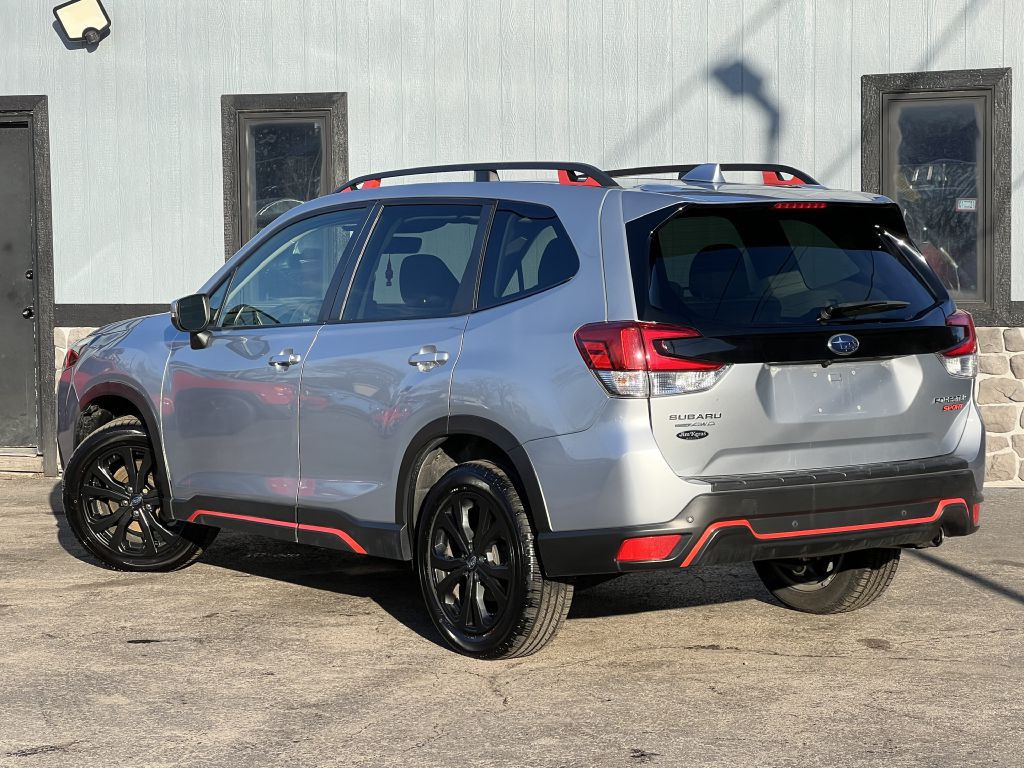 2022 Subaru Forester Image 12