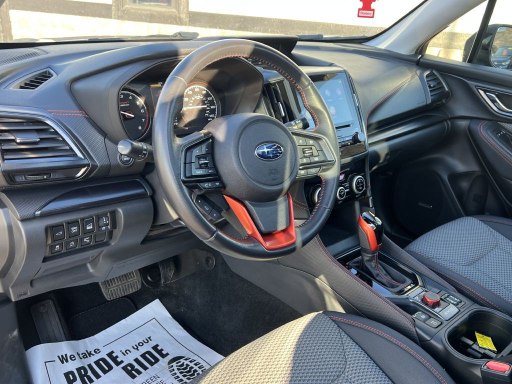 2022 Subaru Forester Image 16
