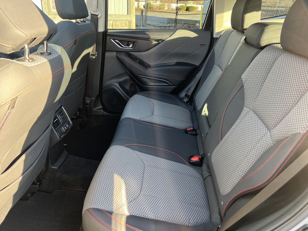 2022 Subaru Forester Image 32
