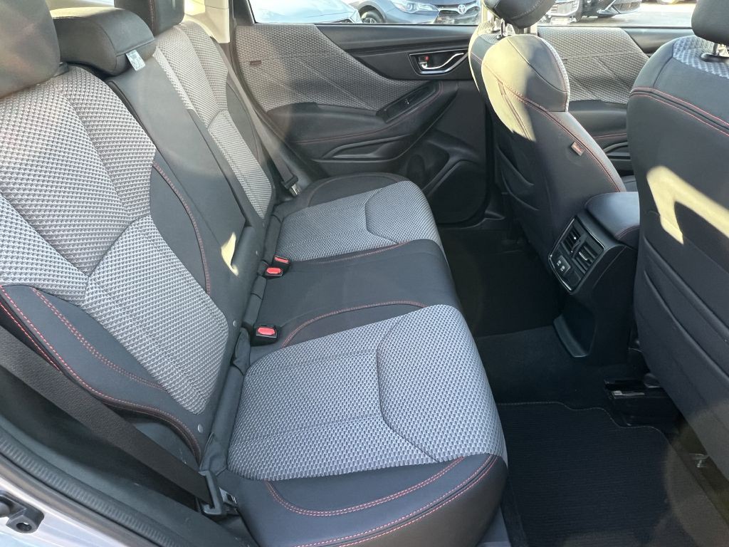 2022 Subaru Forester Image 35