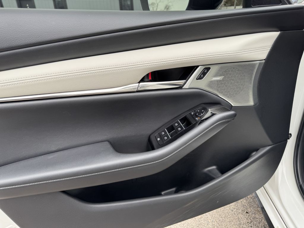 2021 Mazda Mazda3 Image 29