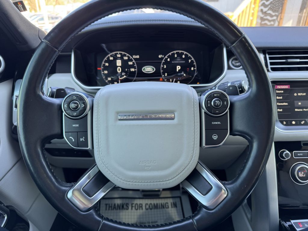 2017 Land Rover Range Rover Image 23
