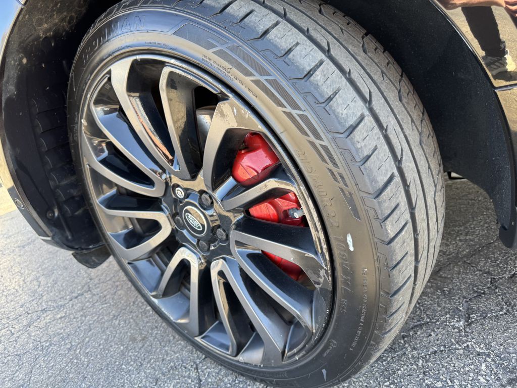 2017 Land Rover Range Rover Image 33