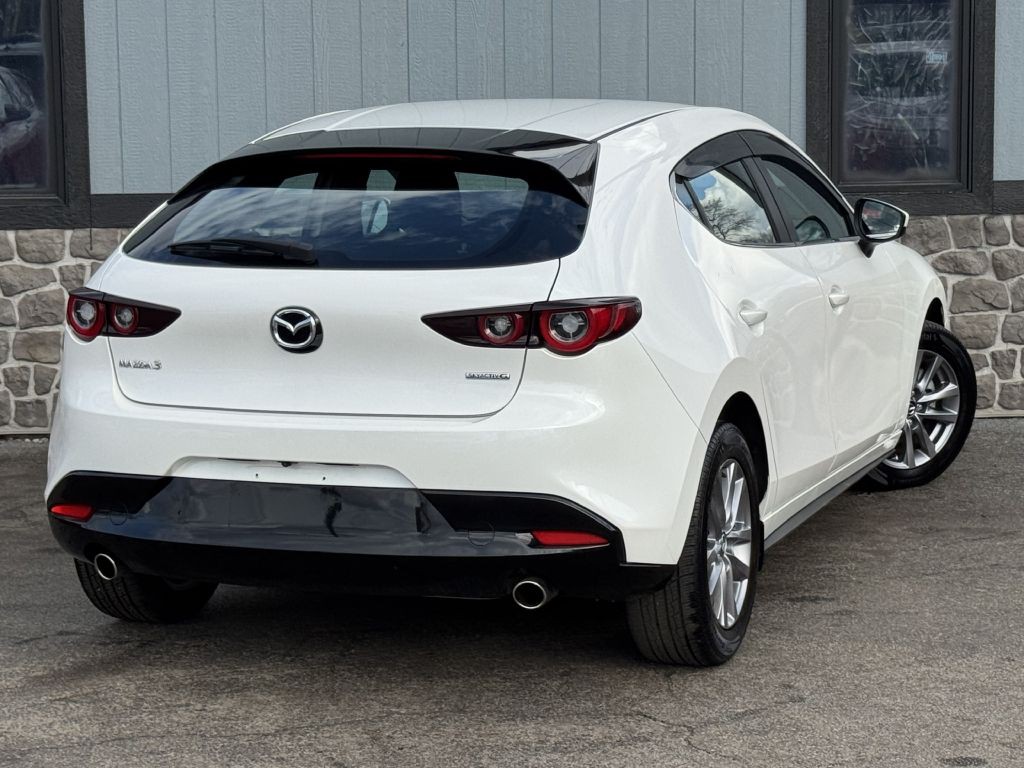 2022 Mazda Mazda3 Image 10