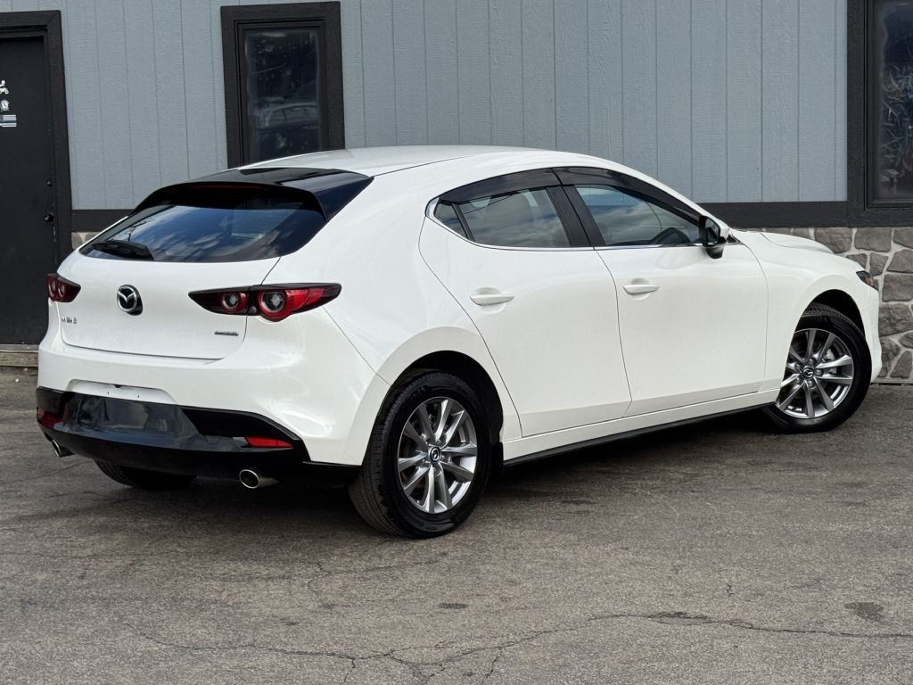 2022 Mazda Mazda3 Image 11