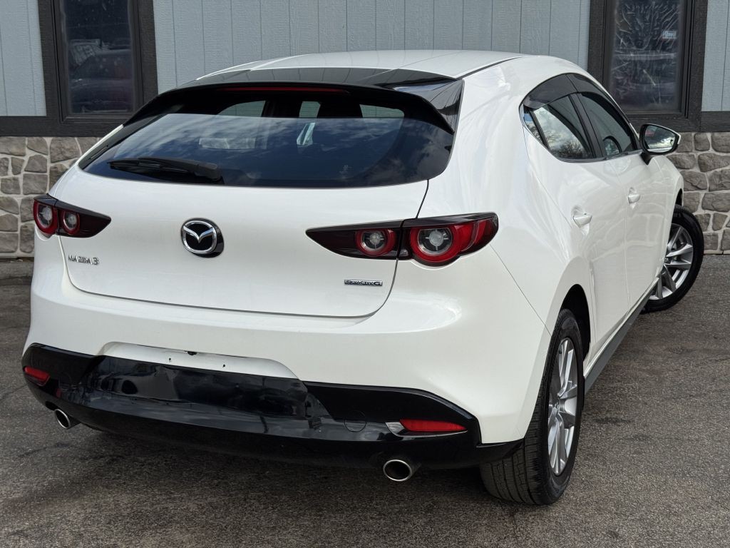 2022 Mazda Mazda3 Image 12