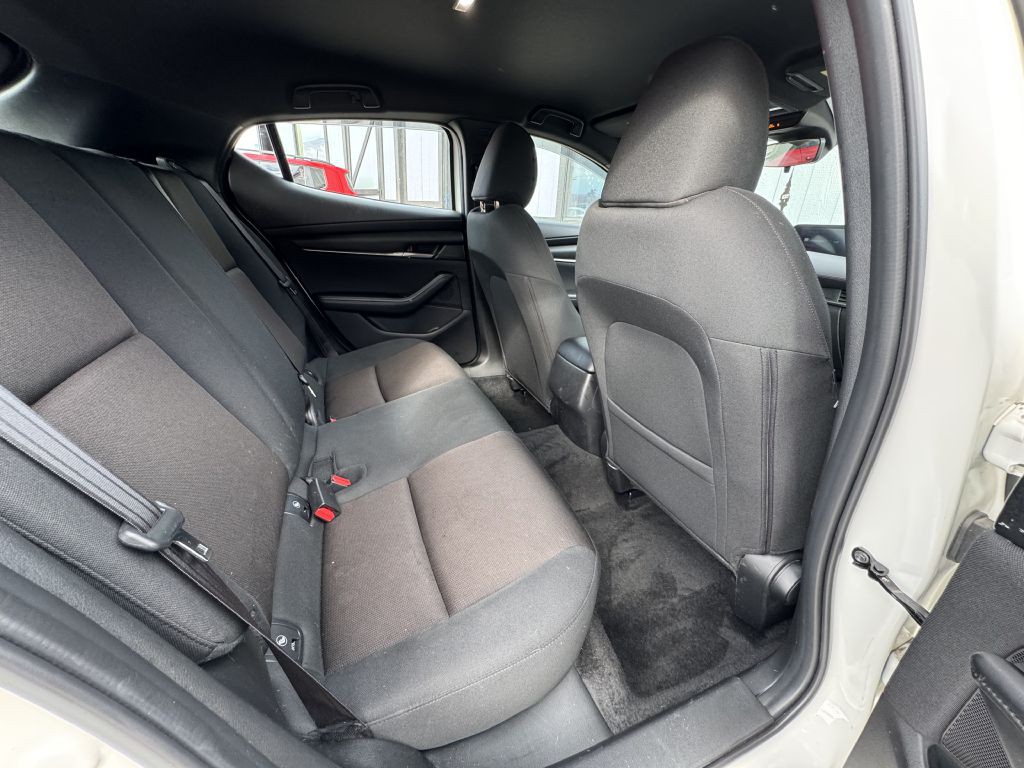 2022 Mazda Mazda3 Image 18