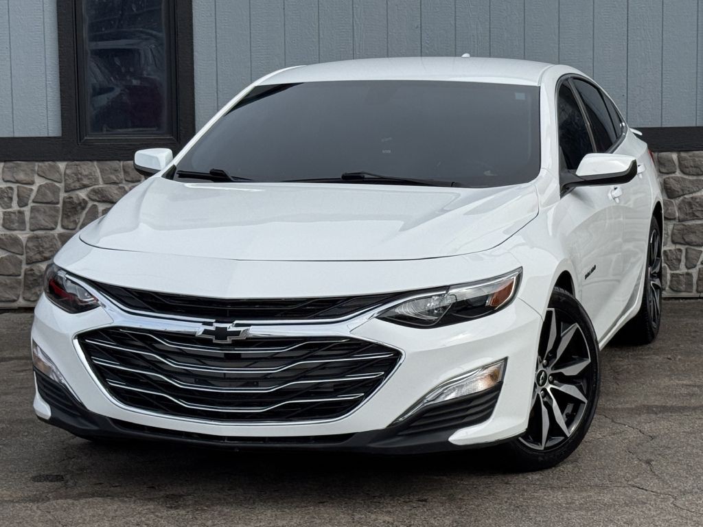 2021 Chevrolet Malibu Image 1