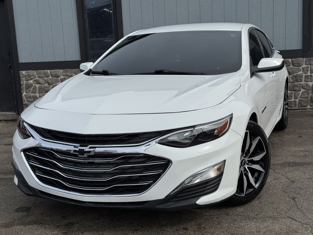 2021 Chevrolet Malibu Image 3