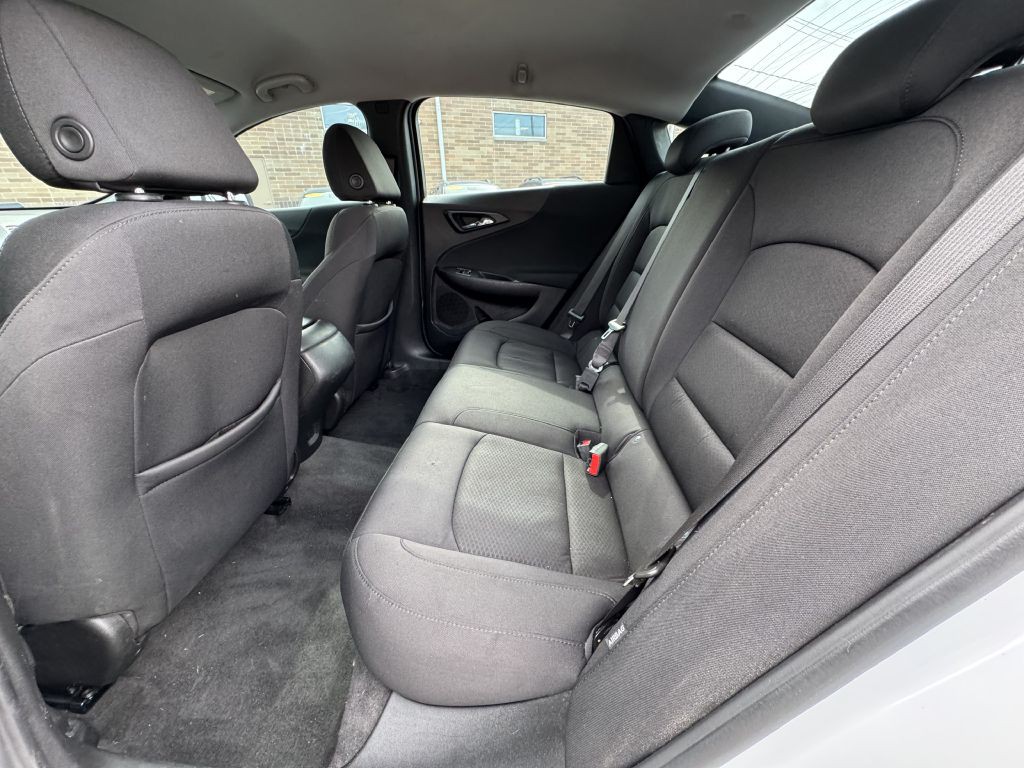 2021 Chevrolet Malibu Image 17