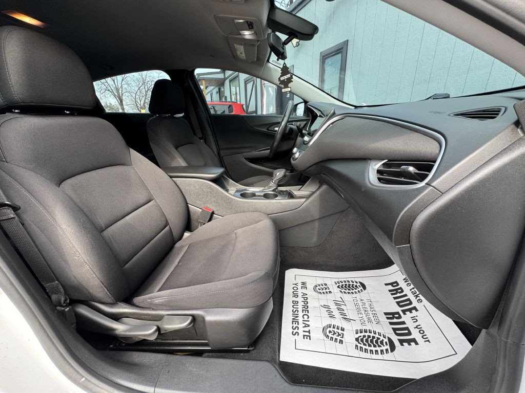 2021 Chevrolet Malibu Image 19