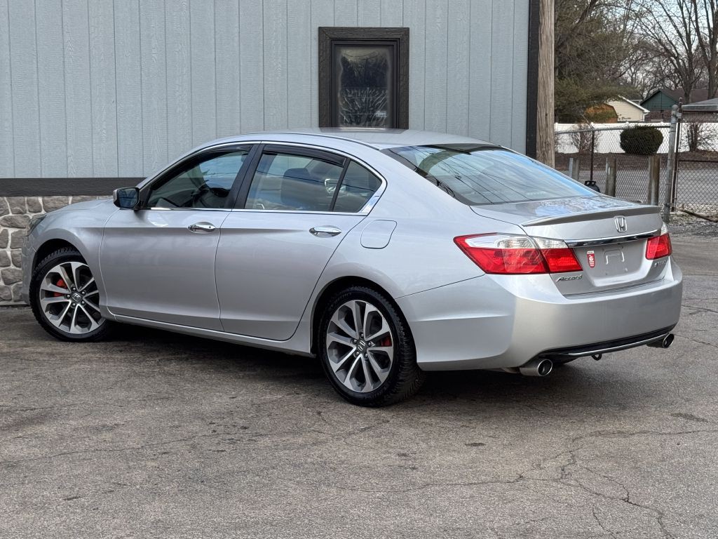 2015 Honda Accord Image 8
